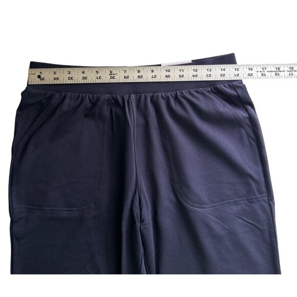 Croft & Barrow Navy Blue Skimmer Shorts S Mid Rise Straight Through Hip & Thigh - Picture 7 of 9